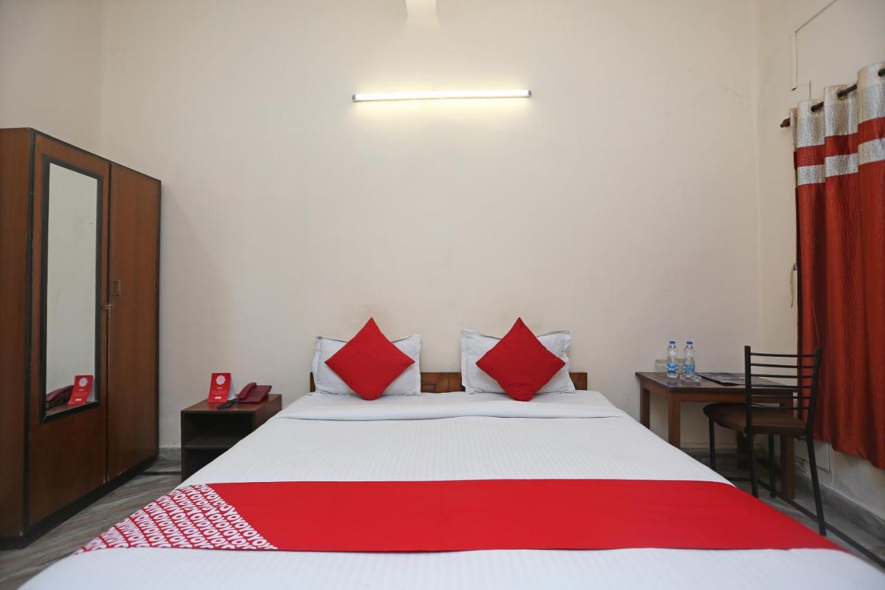 Oyo 9001 Hotel East West コルカタ エクステリア 写真