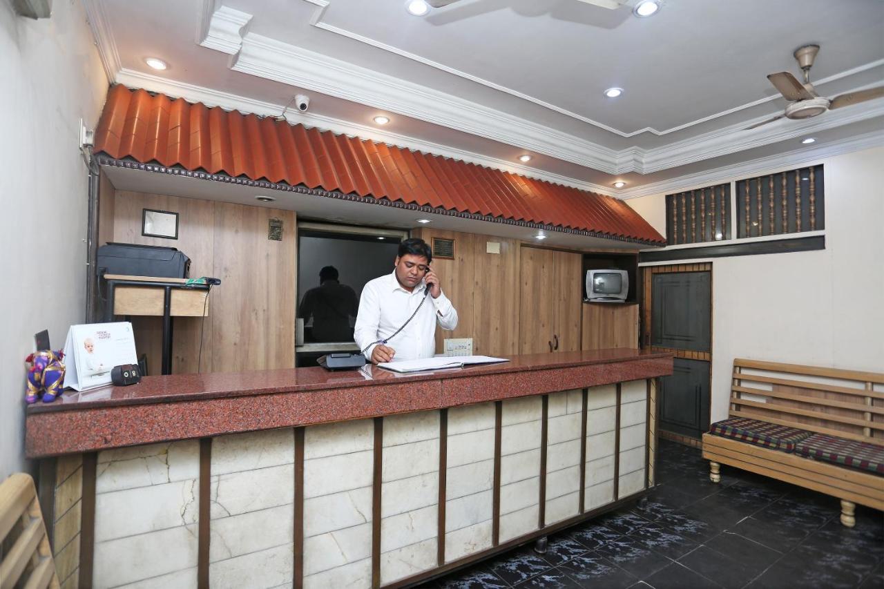 Oyo 9001 Hotel East West コルカタ エクステリア 写真