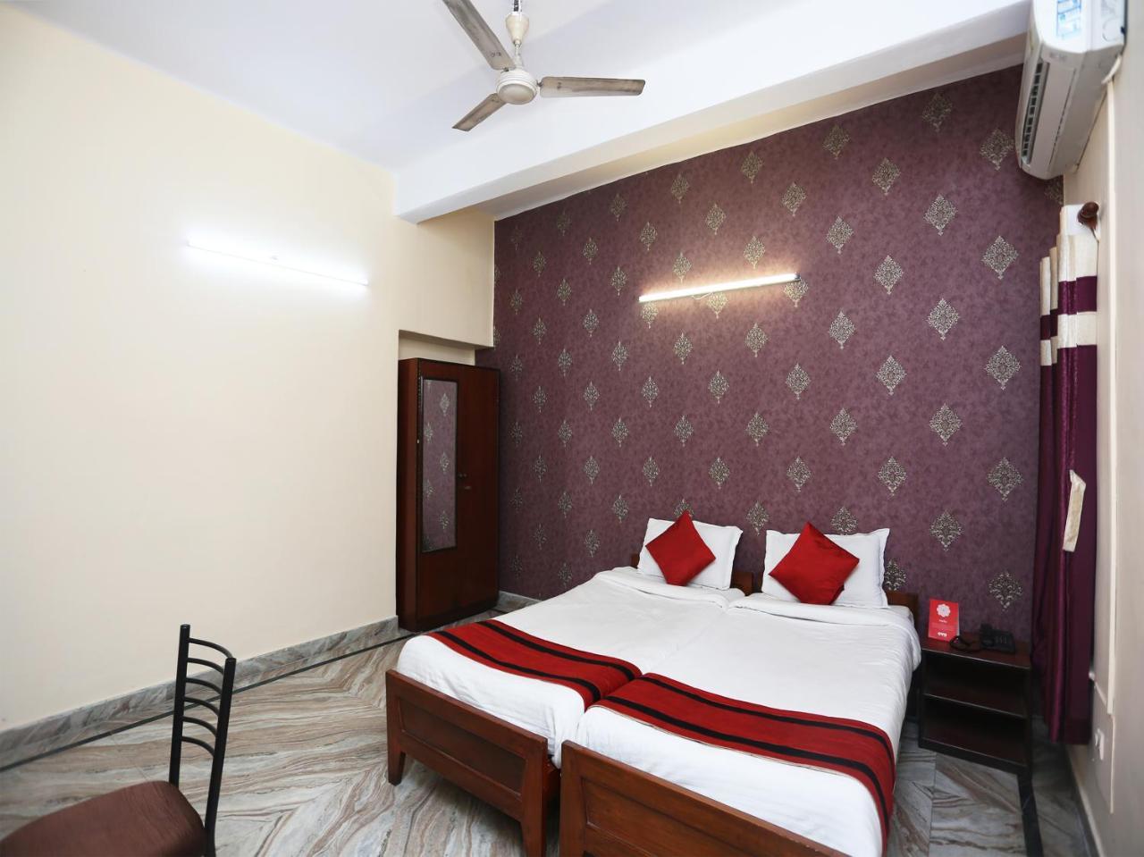 Oyo 9001 Hotel East West コルカタ エクステリア 写真
