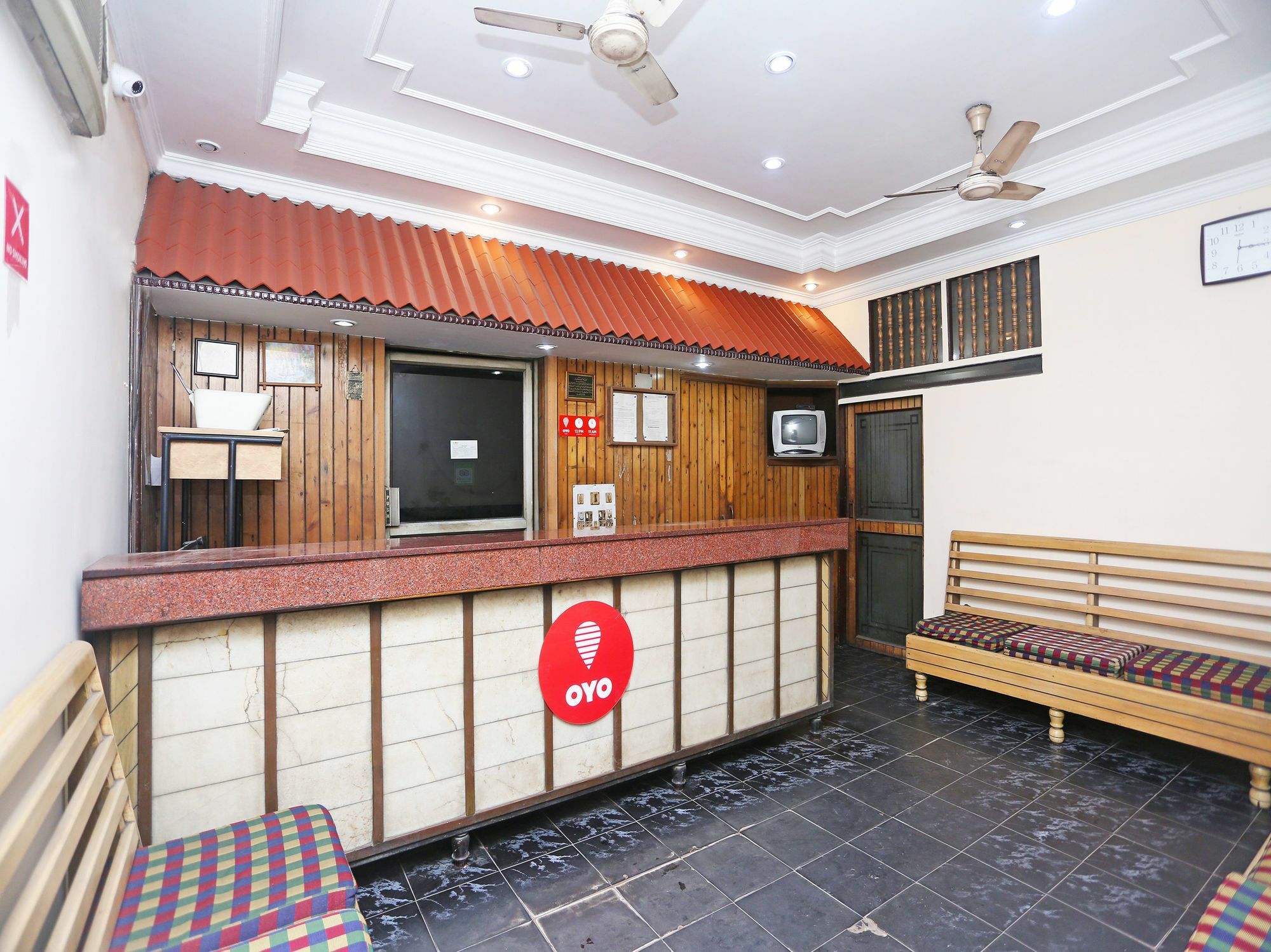 Oyo 9001 Hotel East West コルカタ エクステリア 写真